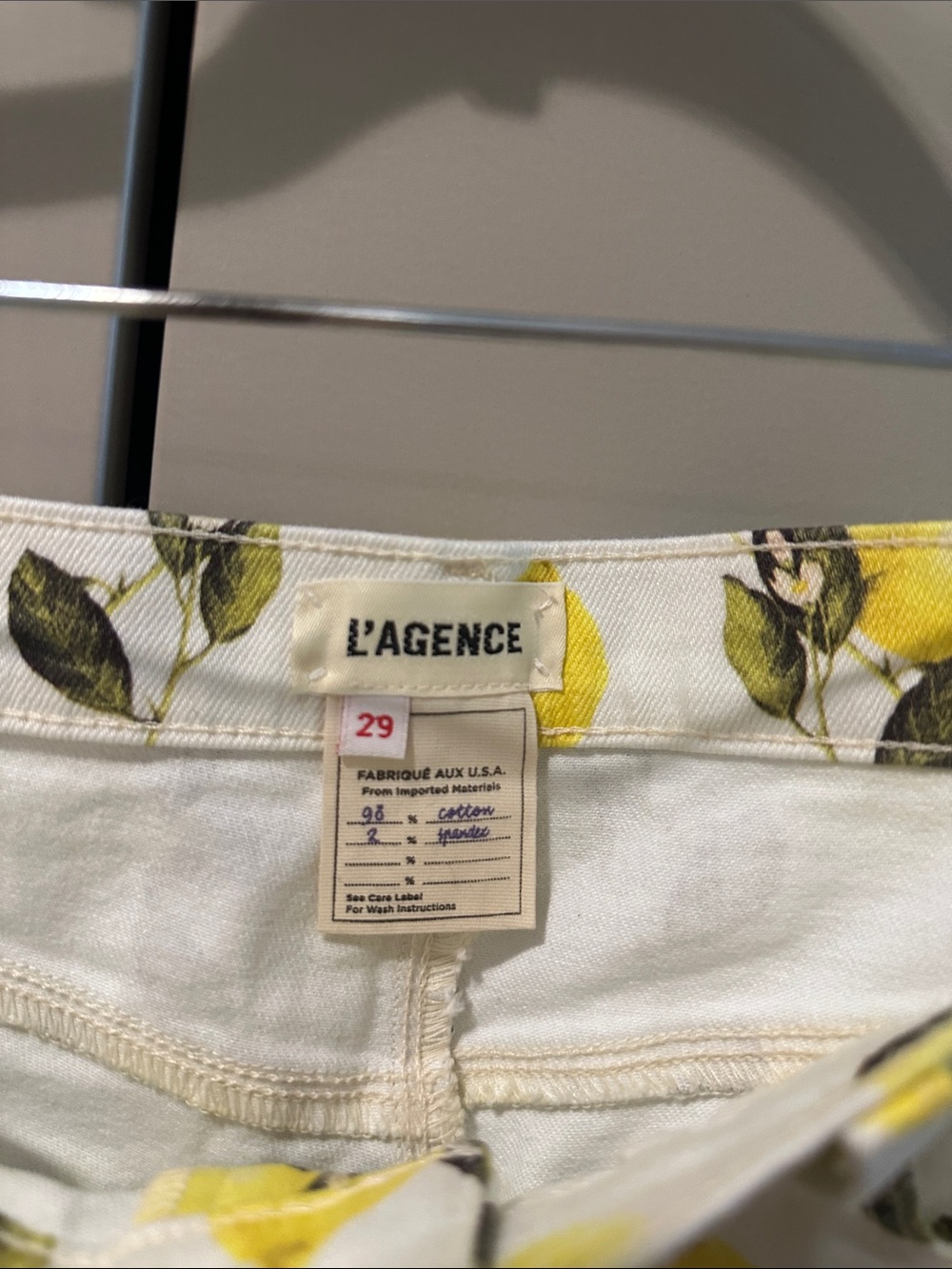 NWOT L’AGENCE Audrey Lemon yellow Shorts Mid-Rise Size 29 - Picture 6 of 8